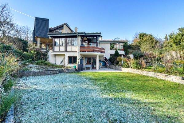 Haus &amp; Garten v. Osten