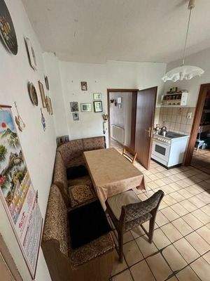 8 EG kl. Küche mit Eßecke