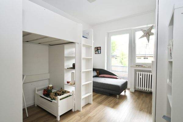 1. Schlaf-/ Kinderzimmer Ansicht 1