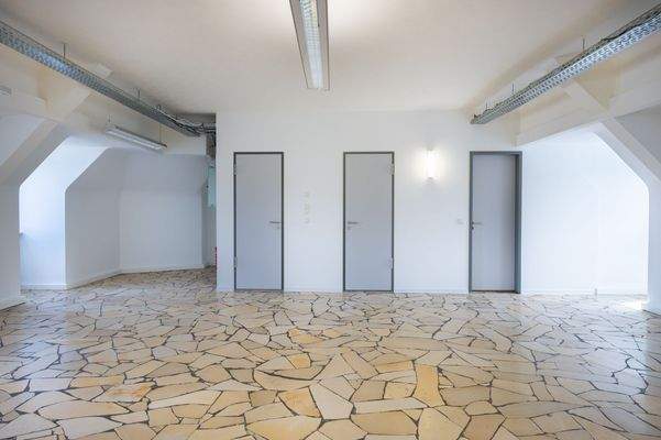 kleines Büro 2 Bild 2