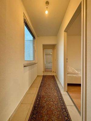 Weiterer Zwischenflur vom Wohnzimmer