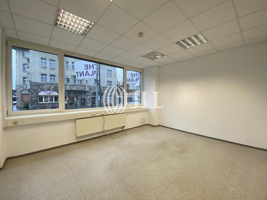 Trivium - EG, 119 m² - JLL