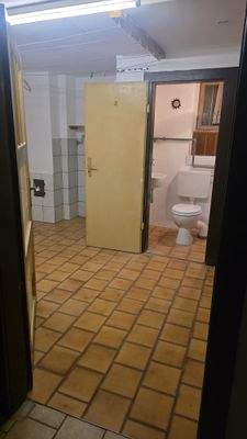 0. Abstellraum mit Gäste WC