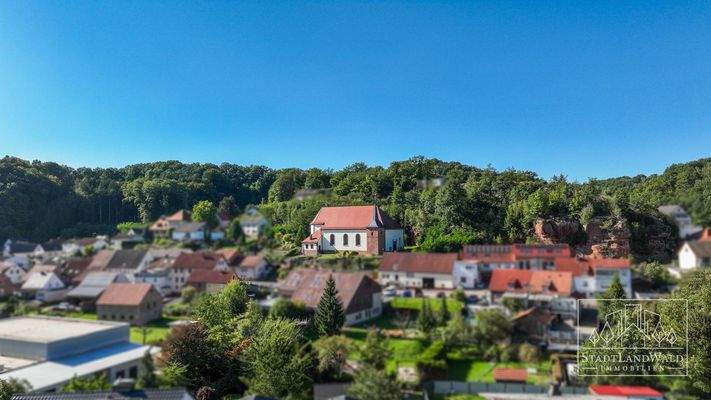 Blick auf die Kirche
