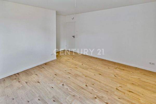 Schlafzimmer mit Blick zur Tür