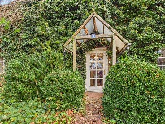 Hauseingang - Lütt Immobilien - Gadendorf