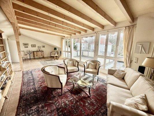 Wohnzimmer im Dachgeschoss