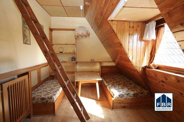 1. Zimmer Dachgeschoss