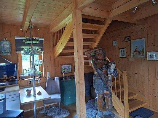 WO|ESS|KO mit integrierter Treppe ins DG 