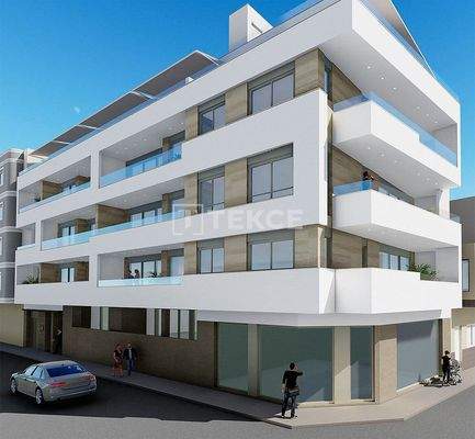Apartments with Rooftop Jacuzzi Near Beach in Torrevieja