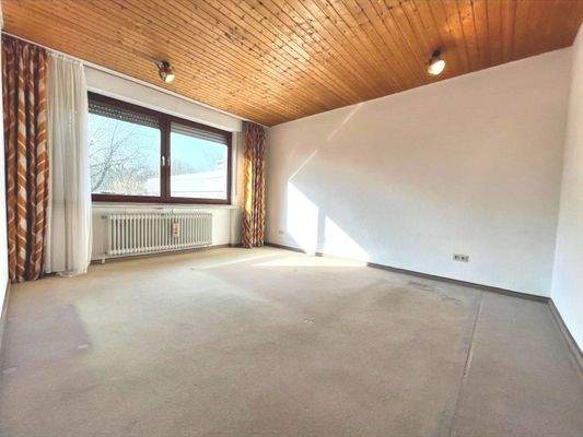 Das Fenster setzt das Schlafzimmer perfekt in Szene