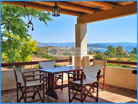 4f2c55785ab6489fab6bf35f952772b7-original