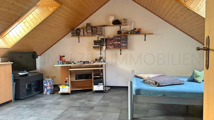 Schlafzimmer 2.OG