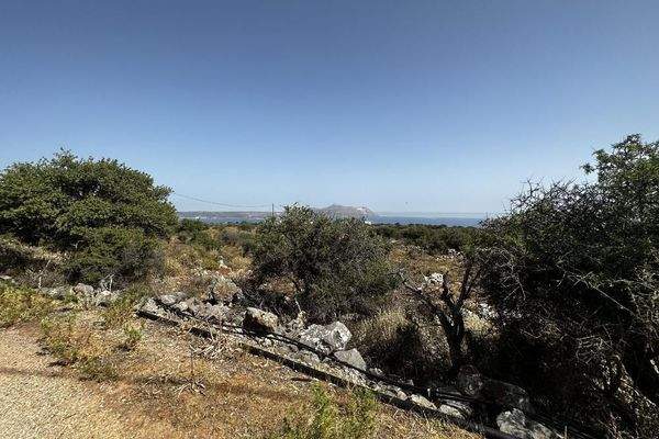 Kreta, Kokkino Chorio: Atemberaubendes 10.000 m² großes Grundstück mit Meerblick in Kokkino Chorio