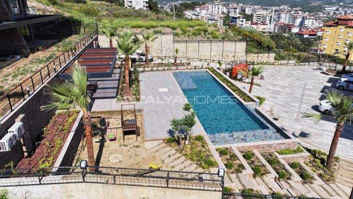 Properties in a Natural Environment in Cikcilli Alanya