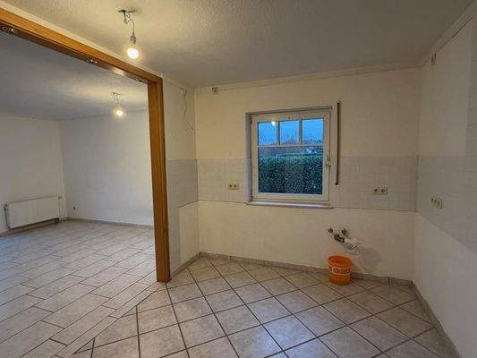 Esszimmer und Küche