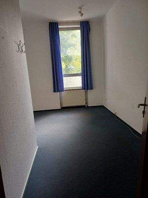 EG: 1 Zimmer