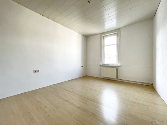 OG Wohnung rechts_Schlafzimmer