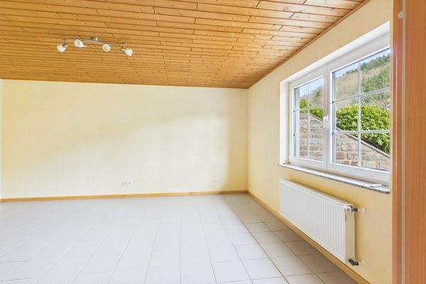 54516 Wittlich-Lüxem – Am Sterenbach 33