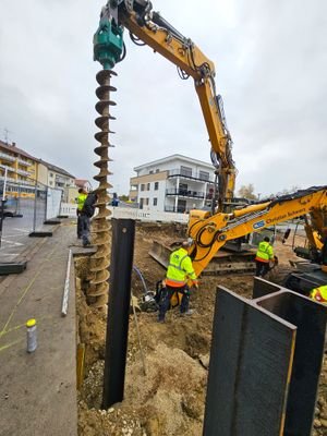 Aushub der Baugrube - Neubauprojekt Grüne Mitte