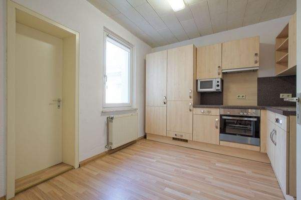 10 - 1. OG li Küche 1.jpg