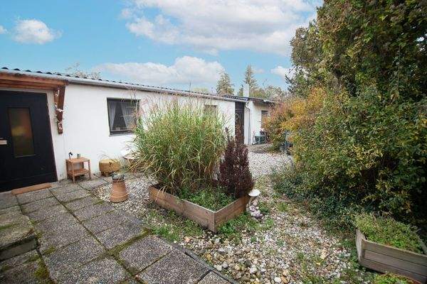 Nebengebäude/Gästehaus