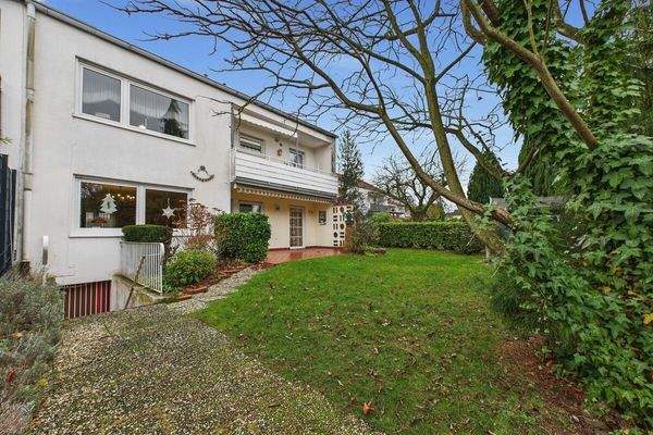 CAM03586G0-PR0066-STILL012