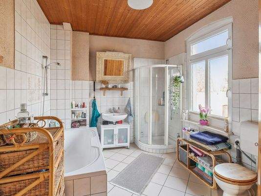 Badezimmer Erdgeschoss