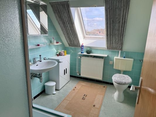 Duschbad im Dachgeschoss