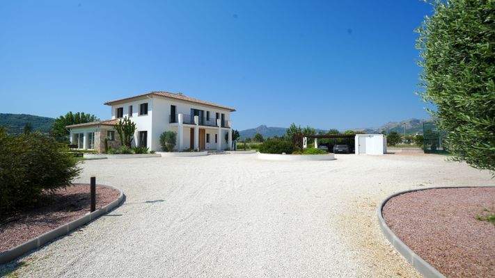 Platz für Fahrzeuge