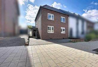 Haus von vorne