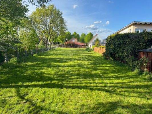 Blick auf das Grundstück