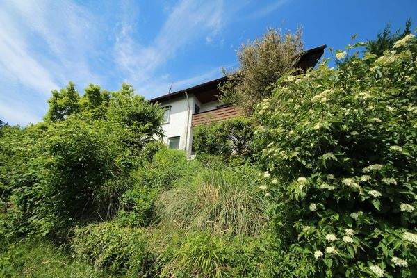 Ansicht vom Grundstück