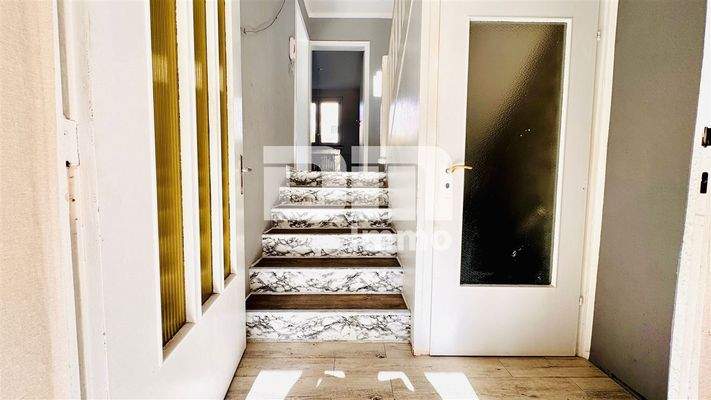 Hochparterre Treppenaufgang