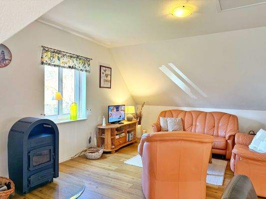 gemütliche Sofaecke mit Kamin