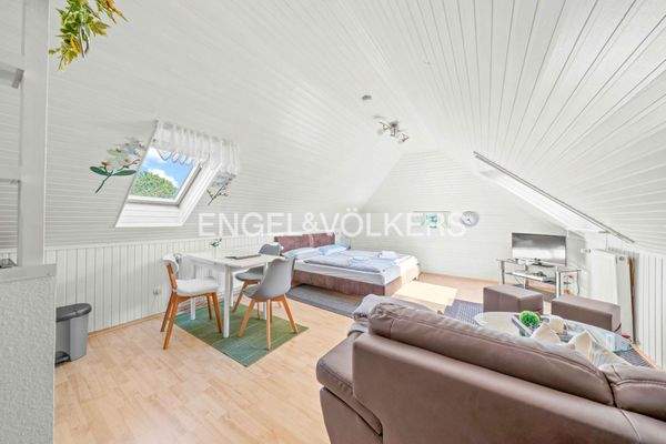 Hobbyraum - zzt. als Apartment genutzt - Spitzboden - Nutzfläche