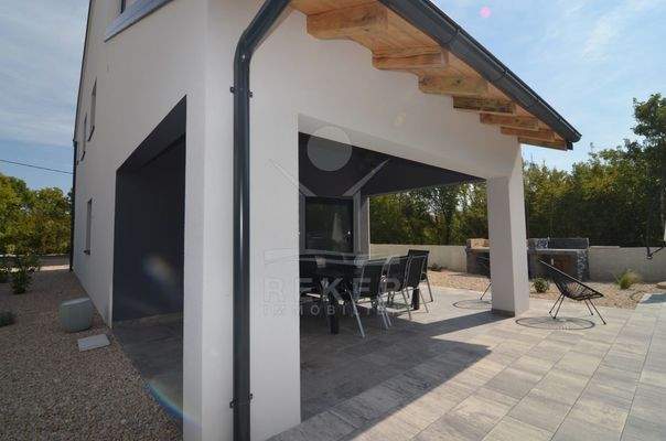 Die Terrasse ist ein Ort voller Glücksgefühlen