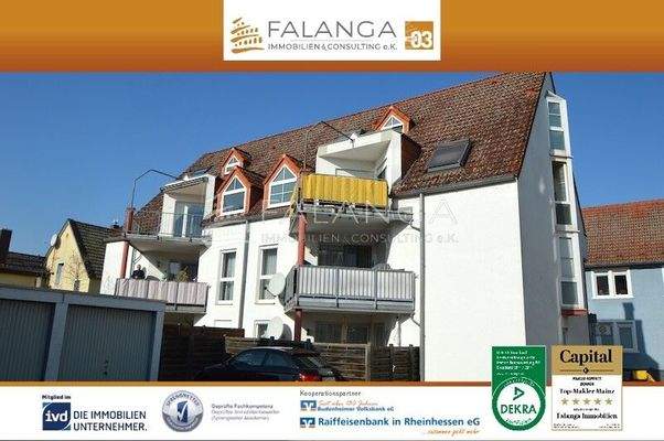 Titel - Hausaussenansicht Balkonseite Süden