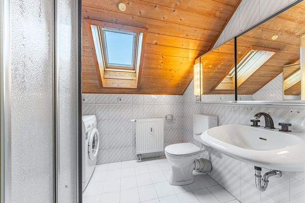 Badezimmer Dachgeschoss