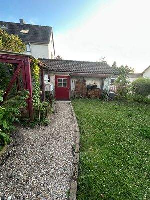 60 Zuwegung Garage.jpg