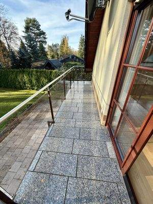 Balkon im Obergeschoss