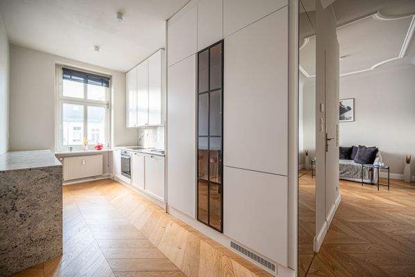 Offene Küche mit Tresen