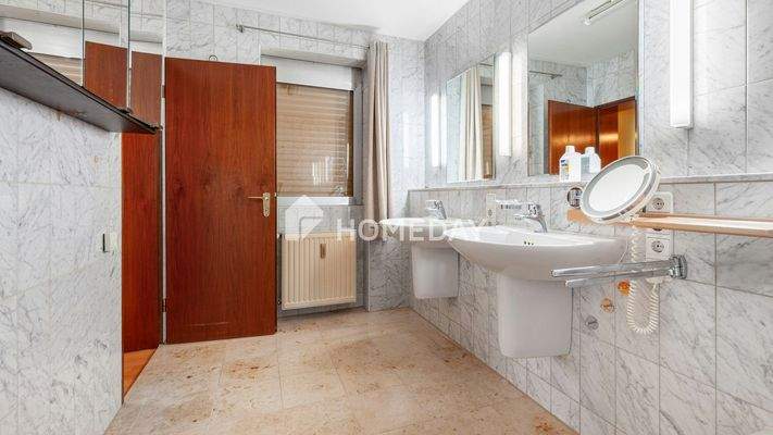 1. OG Badezimmer 2 2