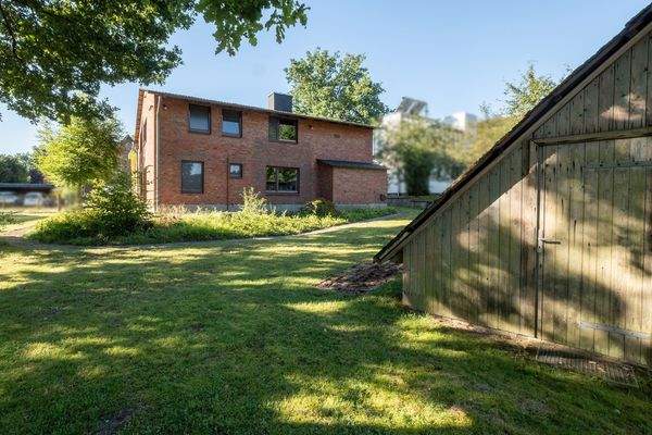 und einem praktischen Außenbereich