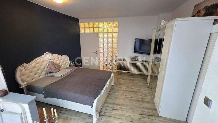 Gegenseite des Eltern - Schlafzimmers 