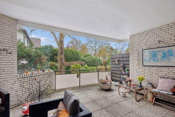 Terrasse zum Gemeinschaftsgarten