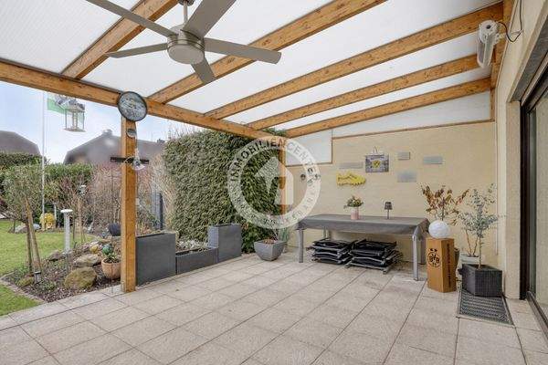 Die überdachte Terrasse