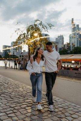 Sachsenhausen Lifestyle: River Promenade