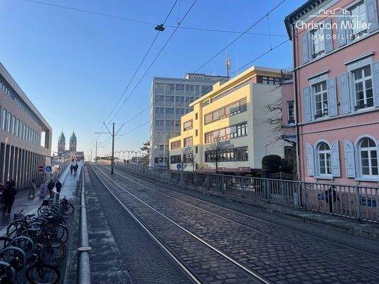 Außenansicht des Gebäudes