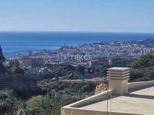 3 Bedroom apartment with large garden in Mijas Malaga